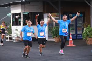 BIB: 8590
                            <button type="button" onclick="openModal(3456779)" class="btn btn-primary btn-sm float-right btn-popup" data-toggle="modal" data-target=".modal-high-quality">
                        <i class="fas fa-shopping-cart"></i> Add to Cart
                    </button>
                                            <button type="button" onclick="isThisMe(3456779, true)" class="btn btn-success btn-sm float-right btn-popup btn-isme hidden" data-toggle="tooltip" data-placement="bottom" title="นี่คือรูปของคุณใช่ไหม คลิกที่นี่เพื่อเอาเข้าอัลบั้ม">
                        <i class="fas fa-plus"></i> Add to album
                    </button>
                    <button type="button" onclick="isThisMe(3456779, false)" class="btn btn-warning btn-sm float-right btn-popup btn-isnotme hidden">
                        <i class="fas fa-ban"></i> Remove from album
                    </button>