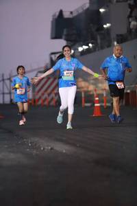 BIB: 8014, 840, 
                            <button type="button" onclick="openModal(3462782)" class="btn btn-primary btn-sm float-right btn-popup" data-toggle="modal" data-target=".modal-high-quality">
                        <i class="fas fa-shopping-cart"></i> Add to Cart
                    </button>
                                            <button type="button" onclick="isThisMe(3462782, true)" class="btn btn-success btn-sm float-right btn-popup btn-isme hidden" data-toggle="tooltip" data-placement="bottom" title="นี่คือรูปของคุณใช่ไหม คลิกที่นี่เพื่อเอาเข้าอัลบั้ม">
                        <i class="fas fa-plus"></i> Add to album
                    </button>
                    <button type="button" onclick="isThisMe(3462782, false)" class="btn btn-warning btn-sm float-right btn-popup btn-isnotme hidden">
                        <i class="fas fa-ban"></i> Remove from album
                    </button>