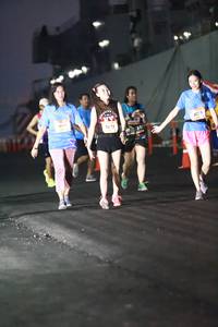 BIB: 917
                            <button type="button" onclick="openModal(3477876)" class="btn btn-primary btn-sm float-right btn-popup" data-toggle="modal" data-target=".modal-high-quality">
                        <i class="fas fa-shopping-cart"></i> Add to Cart
                    </button>
                                            <button type="button" onclick="isThisMe(3477876, true)" class="btn btn-success btn-sm float-right btn-popup btn-isme hidden" data-toggle="tooltip" data-placement="bottom" title="นี่คือรูปของคุณใช่ไหม คลิกที่นี่เพื่อเอาเข้าอัลบั้ม">
                        <i class="fas fa-plus"></i> Add to album
                    </button>
                    <button type="button" onclick="isThisMe(3477876, false)" class="btn btn-warning btn-sm float-right btn-popup btn-isnotme hidden">
                        <i class="fas fa-ban"></i> Remove from album
                    </button>