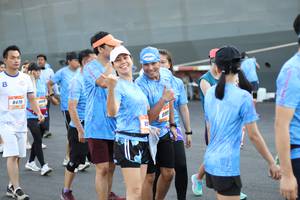 BIB: 8470
                            <button type="button" onclick="openModal(3348225)" class="btn btn-primary btn-sm float-right btn-popup" data-toggle="modal" data-target=".modal-high-quality">
                        <i class="fas fa-shopping-cart"></i> Add to Cart
                    </button>
                                            <button type="button" onclick="isThisMe(3348225, true)" class="btn btn-success btn-sm float-right btn-popup btn-isme hidden" data-toggle="tooltip" data-placement="bottom" title="นี่คือรูปของคุณใช่ไหม คลิกที่นี่เพื่อเอาเข้าอัลบั้ม">
                        <i class="fas fa-plus"></i> Add to album
                    </button>
                    <button type="button" onclick="isThisMe(3348225, false)" class="btn btn-warning btn-sm float-right btn-popup btn-isnotme hidden">
                        <i class="fas fa-ban"></i> Remove from album
                    </button>