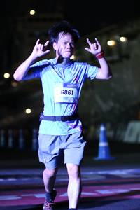 BIB: 6861
                            <button type="button" onclick="openModal(3360687)" class="btn btn-primary btn-sm float-right btn-popup" data-toggle="modal" data-target=".modal-high-quality">
                        <i class="fas fa-shopping-cart"></i> Add to Cart
                    </button>
                                            <button type="button" onclick="isThisMe(3360687, true)" class="btn btn-success btn-sm float-right btn-popup btn-isme hidden" data-toggle="tooltip" data-placement="bottom" title="นี่คือรูปของคุณใช่ไหม คลิกที่นี่เพื่อเอาเข้าอัลบั้ม">
                        <i class="fas fa-plus"></i> Add to album
                    </button>
                    <button type="button" onclick="isThisMe(3360687, false)" class="btn btn-warning btn-sm float-right btn-popup btn-isnotme hidden">
                        <i class="fas fa-ban"></i> Remove from album
                    </button>