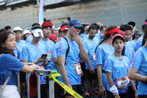 BIB: 9377
                            <button type="button" onclick="openModal(3347983)" class="btn btn-primary btn-sm float-right btn-popup" data-toggle="modal" data-target=".modal-high-quality">
                        <i class="fas fa-shopping-cart"></i> Add to Cart
                    </button>
                                            <button type="button" onclick="isThisMe(3347983, true)" class="btn btn-success btn-sm float-right btn-popup btn-isme hidden" data-toggle="tooltip" data-placement="bottom" title="นี่คือรูปของคุณใช่ไหม คลิกที่นี่เพื่อเอาเข้าอัลบั้ม">
                        <i class="fas fa-plus"></i> Add to album
                    </button>
                    <button type="button" onclick="isThisMe(3347983, false)" class="btn btn-warning btn-sm float-right btn-popup btn-isnotme hidden">
                        <i class="fas fa-ban"></i> Remove from album
                    </button>