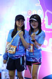 BIB: 
                            <button type="button" onclick="openModal(3343692)" class="btn btn-primary btn-sm float-right btn-popup" data-toggle="modal" data-target=".modal-high-quality">
                        <i class="fas fa-shopping-cart"></i> Add to Cart
                    </button>
                                            <button type="button" onclick="isThisMe(3343692, true)" class="btn btn-success btn-sm float-right btn-popup btn-isme hidden" data-toggle="tooltip" data-placement="bottom" title="นี่คือรูปของคุณใช่ไหม คลิกที่นี่เพื่อเอาเข้าอัลบั้ม">
                        <i class="fas fa-plus"></i> Add to album
                    </button>
                    <button type="button" onclick="isThisMe(3343692, false)" class="btn btn-warning btn-sm float-right btn-popup btn-isnotme hidden">
                        <i class="fas fa-ban"></i> Remove from album
                    </button>