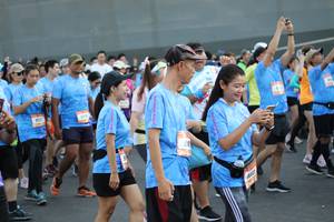 BIB: 
                            <button type="button" onclick="openModal(3348190)" class="btn btn-primary btn-sm float-right btn-popup" data-toggle="modal" data-target=".modal-high-quality">
                        <i class="fas fa-shopping-cart"></i> Add to Cart
                    </button>
                                            <button type="button" onclick="isThisMe(3348190, true)" class="btn btn-success btn-sm float-right btn-popup btn-isme hidden" data-toggle="tooltip" data-placement="bottom" title="นี่คือรูปของคุณใช่ไหม คลิกที่นี่เพื่อเอาเข้าอัลบั้ม">
                        <i class="fas fa-plus"></i> Add to album
                    </button>
                    <button type="button" onclick="isThisMe(3348190, false)" class="btn btn-warning btn-sm float-right btn-popup btn-isnotme hidden">
                        <i class="fas fa-ban"></i> Remove from album
                    </button>