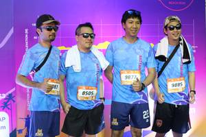 BIB: 100, 9877, 9885, 8505
                            <button type="button" onclick="openModal(3346978)" class="btn btn-primary btn-sm float-right btn-popup" data-toggle="modal" data-target=".modal-high-quality">
                        <i class="fas fa-shopping-cart"></i> Add to Cart
                    </button>
                                            <button type="button" onclick="isThisMe(3346978, true)" class="btn btn-success btn-sm float-right btn-popup btn-isme hidden" data-toggle="tooltip" data-placement="bottom" title="นี่คือรูปของคุณใช่ไหม คลิกที่นี่เพื่อเอาเข้าอัลบั้ม">
                        <i class="fas fa-plus"></i> Add to album
                    </button>
                    <button type="button" onclick="isThisMe(3346978, false)" class="btn btn-warning btn-sm float-right btn-popup btn-isnotme hidden">
                        <i class="fas fa-ban"></i> Remove from album
                    </button>