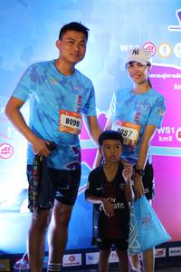 BIB: 
                            <button type="button" onclick="openModal(3346167)" class="btn btn-primary btn-sm float-right btn-popup" data-toggle="modal" data-target=".modal-high-quality">
                        <i class="fas fa-shopping-cart"></i> Add to Cart
                    </button>
                                            <button type="button" onclick="isThisMe(3346167, true)" class="btn btn-success btn-sm float-right btn-popup btn-isme hidden" data-toggle="tooltip" data-placement="bottom" title="นี่คือรูปของคุณใช่ไหม คลิกที่นี่เพื่อเอาเข้าอัลบั้ม">
                        <i class="fas fa-plus"></i> Add to album
                    </button>
                    <button type="button" onclick="isThisMe(3346167, false)" class="btn btn-warning btn-sm float-right btn-popup btn-isnotme hidden">
                        <i class="fas fa-ban"></i> Remove from album
                    </button>