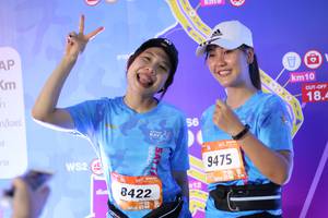 BIB: 9475, 8422, 
                            <button type="button" onclick="openModal(3347784)" class="btn btn-primary btn-sm float-right btn-popup" data-toggle="modal" data-target=".modal-high-quality">
                        <i class="fas fa-shopping-cart"></i> Add to Cart
                    </button>
                                            <button type="button" onclick="isThisMe(3347784, true)" class="btn btn-success btn-sm float-right btn-popup btn-isme hidden" data-toggle="tooltip" data-placement="bottom" title="นี่คือรูปของคุณใช่ไหม คลิกที่นี่เพื่อเอาเข้าอัลบั้ม">
                        <i class="fas fa-plus"></i> Add to album
                    </button>
                    <button type="button" onclick="isThisMe(3347784, false)" class="btn btn-warning btn-sm float-right btn-popup btn-isnotme hidden">
                        <i class="fas fa-ban"></i> Remove from album
                    </button>