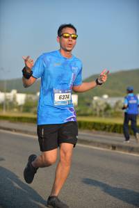 BIB: 6374
                            <button type="button" onclick="openModal(3267941)" class="btn btn-primary btn-sm float-right btn-popup" data-toggle="modal" data-target=".modal-high-quality">
                        <i class="fas fa-shopping-cart"></i> Add to Cart
                    </button>
                                            <button type="button" onclick="isThisMe(3267941, true)" class="btn btn-success btn-sm float-right btn-popup btn-isme hidden" data-toggle="tooltip" data-placement="bottom" title="นี่คือรูปของคุณใช่ไหม คลิกที่นี่เพื่อเอาเข้าอัลบั้ม">
                        <i class="fas fa-plus"></i> Add to album
                    </button>
                    <button type="button" onclick="isThisMe(3267941, false)" class="btn btn-warning btn-sm float-right btn-popup btn-isnotme hidden">
                        <i class="fas fa-ban"></i> Remove from album
                    </button>