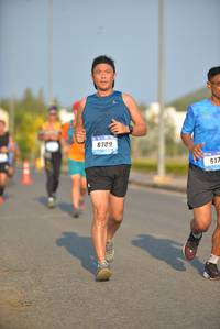 BIB: 679, 517
                            <button type="button" onclick="openModal(3267370)" class="btn btn-primary btn-sm float-right btn-popup" data-toggle="modal" data-target=".modal-high-quality">
                        <i class="fas fa-shopping-cart"></i> Add to Cart
                    </button>
                                            <button type="button" onclick="isThisMe(3267370, true)" class="btn btn-success btn-sm float-right btn-popup btn-isme hidden" data-toggle="tooltip" data-placement="bottom" title="นี่คือรูปของคุณใช่ไหม คลิกที่นี่เพื่อเอาเข้าอัลบั้ม">
                        <i class="fas fa-plus"></i> Add to album
                    </button>
                    <button type="button" onclick="isThisMe(3267370, false)" class="btn btn-warning btn-sm float-right btn-popup btn-isnotme hidden">
                        <i class="fas fa-ban"></i> Remove from album
                    </button>