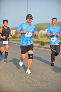 BIB: 6201, 6427
                            <button type="button" onclick="openModal(3267426)" class="btn btn-primary btn-sm float-right btn-popup" data-toggle="modal" data-target=".modal-high-quality">
                        <i class="fas fa-shopping-cart"></i> Add to Cart
                    </button>
                                            <button type="button" onclick="isThisMe(3267426, true)" class="btn btn-success btn-sm float-right btn-popup btn-isme hidden" data-toggle="tooltip" data-placement="bottom" title="นี่คือรูปของคุณใช่ไหม คลิกที่นี่เพื่อเอาเข้าอัลบั้ม">
                        <i class="fas fa-plus"></i> Add to album
                    </button>
                    <button type="button" onclick="isThisMe(3267426, false)" class="btn btn-warning btn-sm float-right btn-popup btn-isnotme hidden">
                        <i class="fas fa-ban"></i> Remove from album
                    </button>