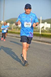 BIB: 6850
                            <button type="button" onclick="openModal(3268534)" class="btn btn-primary btn-sm float-right btn-popup" data-toggle="modal" data-target=".modal-high-quality">
                        <i class="fas fa-shopping-cart"></i> Add to Cart
                    </button>
                                            <button type="button" onclick="isThisMe(3268534, true)" class="btn btn-success btn-sm float-right btn-popup btn-isme hidden" data-toggle="tooltip" data-placement="bottom" title="นี่คือรูปของคุณใช่ไหม คลิกที่นี่เพื่อเอาเข้าอัลบั้ม">
                        <i class="fas fa-plus"></i> Add to album
                    </button>
                    <button type="button" onclick="isThisMe(3268534, false)" class="btn btn-warning btn-sm float-right btn-popup btn-isnotme hidden">
                        <i class="fas fa-ban"></i> Remove from album
                    </button>