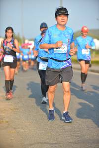 BIB: 392
                            <button type="button" onclick="openModal(3268414)" class="btn btn-primary btn-sm float-right btn-popup" data-toggle="modal" data-target=".modal-high-quality">
                        <i class="fas fa-shopping-cart"></i> Add to Cart
                    </button>
                                            <button type="button" onclick="isThisMe(3268414, true)" class="btn btn-success btn-sm float-right btn-popup btn-isme hidden" data-toggle="tooltip" data-placement="bottom" title="นี่คือรูปของคุณใช่ไหม คลิกที่นี่เพื่อเอาเข้าอัลบั้ม">
                        <i class="fas fa-plus"></i> Add to album
                    </button>
                    <button type="button" onclick="isThisMe(3268414, false)" class="btn btn-warning btn-sm float-right btn-popup btn-isnotme hidden">
                        <i class="fas fa-ban"></i> Remove from album
                    </button>