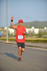 BIB: 6863
                            <button type="button" onclick="openModal(3267342)" class="btn btn-primary btn-sm float-right btn-popup" data-toggle="modal" data-target=".modal-high-quality">
                        <i class="fas fa-shopping-cart"></i> Add to Cart
                    </button>
                                            <button type="button" onclick="isThisMe(3267342, true)" class="btn btn-success btn-sm float-right btn-popup btn-isme hidden" data-toggle="tooltip" data-placement="bottom" title="นี่คือรูปของคุณใช่ไหม คลิกที่นี่เพื่อเอาเข้าอัลบั้ม">
                        <i class="fas fa-plus"></i> Add to album
                    </button>
                    <button type="button" onclick="isThisMe(3267342, false)" class="btn btn-warning btn-sm float-right btn-popup btn-isnotme hidden">
                        <i class="fas fa-ban"></i> Remove from album
                    </button>