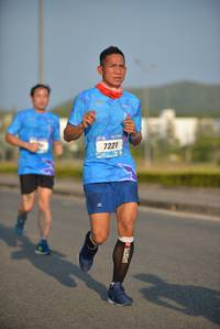 BIB: 7221
                            <button type="button" onclick="openModal(3267087)" class="btn btn-primary btn-sm float-right btn-popup" data-toggle="modal" data-target=".modal-high-quality">
                        <i class="fas fa-shopping-cart"></i> Add to Cart
                    </button>
                                            <button type="button" onclick="isThisMe(3267087, true)" class="btn btn-success btn-sm float-right btn-popup btn-isme hidden" data-toggle="tooltip" data-placement="bottom" title="นี่คือรูปของคุณใช่ไหม คลิกที่นี่เพื่อเอาเข้าอัลบั้ม">
                        <i class="fas fa-plus"></i> Add to album
                    </button>
                    <button type="button" onclick="isThisMe(3267087, false)" class="btn btn-warning btn-sm float-right btn-popup btn-isnotme hidden">
                        <i class="fas fa-ban"></i> Remove from album
                    </button>