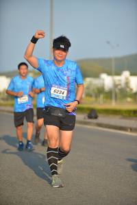 BIB: 6234
                            <button type="button" onclick="openModal(3268066)" class="btn btn-primary btn-sm float-right btn-popup" data-toggle="modal" data-target=".modal-high-quality">
                        <i class="fas fa-shopping-cart"></i> Add to Cart
                    </button>
                                            <button type="button" onclick="isThisMe(3268066, true)" class="btn btn-success btn-sm float-right btn-popup btn-isme hidden" data-toggle="tooltip" data-placement="bottom" title="นี่คือรูปของคุณใช่ไหม คลิกที่นี่เพื่อเอาเข้าอัลบั้ม">
                        <i class="fas fa-plus"></i> Add to album
                    </button>
                    <button type="button" onclick="isThisMe(3268066, false)" class="btn btn-warning btn-sm float-right btn-popup btn-isnotme hidden">
                        <i class="fas fa-ban"></i> Remove from album
                    </button>