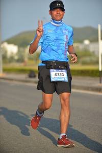 BIB: 6733
                            <button type="button" onclick="openModal(3267685)" class="btn btn-primary btn-sm float-right btn-popup" data-toggle="modal" data-target=".modal-high-quality">
                        <i class="fas fa-shopping-cart"></i> Add to Cart
                    </button>
                                            <button type="button" onclick="isThisMe(3267685, true)" class="btn btn-success btn-sm float-right btn-popup btn-isme hidden" data-toggle="tooltip" data-placement="bottom" title="นี่คือรูปของคุณใช่ไหม คลิกที่นี่เพื่อเอาเข้าอัลบั้ม">
                        <i class="fas fa-plus"></i> Add to album
                    </button>
                    <button type="button" onclick="isThisMe(3267685, false)" class="btn btn-warning btn-sm float-right btn-popup btn-isnotme hidden">
                        <i class="fas fa-ban"></i> Remove from album
                    </button>