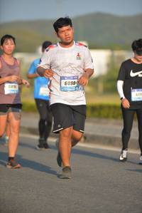 BIB: 6098, 6896, 6111
                            <button type="button" onclick="openModal(3270065)" class="btn btn-primary btn-sm float-right btn-popup" data-toggle="modal" data-target=".modal-high-quality">
                        <i class="fas fa-shopping-cart"></i> Add to Cart
                    </button>
                                            <button type="button" onclick="isThisMe(3270065, true)" class="btn btn-success btn-sm float-right btn-popup btn-isme hidden" data-toggle="tooltip" data-placement="bottom" title="นี่คือรูปของคุณใช่ไหม คลิกที่นี่เพื่อเอาเข้าอัลบั้ม">
                        <i class="fas fa-plus"></i> Add to album
                    </button>
                    <button type="button" onclick="isThisMe(3270065, false)" class="btn btn-warning btn-sm float-right btn-popup btn-isnotme hidden">
                        <i class="fas fa-ban"></i> Remove from album
                    </button>