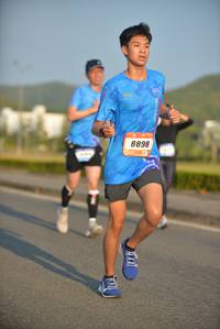 BIB: 8898
                            <button type="button" onclick="openModal(3270003)" class="btn btn-primary btn-sm float-right btn-popup" data-toggle="modal" data-target=".modal-high-quality">
                        <i class="fas fa-shopping-cart"></i> Add to Cart
                    </button>
                                            <button type="button" onclick="isThisMe(3270003, true)" class="btn btn-success btn-sm float-right btn-popup btn-isme hidden" data-toggle="tooltip" data-placement="bottom" title="นี่คือรูปของคุณใช่ไหม คลิกที่นี่เพื่อเอาเข้าอัลบั้ม">
                        <i class="fas fa-plus"></i> Add to album
                    </button>
                    <button type="button" onclick="isThisMe(3270003, false)" class="btn btn-warning btn-sm float-right btn-popup btn-isnotme hidden">
                        <i class="fas fa-ban"></i> Remove from album
                    </button>