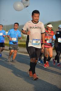 BIB: 101
                            <button type="button" onclick="openModal(3270142)" class="btn btn-primary btn-sm float-right btn-popup" data-toggle="modal" data-target=".modal-high-quality">
                        <i class="fas fa-shopping-cart"></i> Add to Cart
                    </button>
                                            <button type="button" onclick="isThisMe(3270142, true)" class="btn btn-success btn-sm float-right btn-popup btn-isme hidden" data-toggle="tooltip" data-placement="bottom" title="นี่คือรูปของคุณใช่ไหม คลิกที่นี่เพื่อเอาเข้าอัลบั้ม">
                        <i class="fas fa-plus"></i> Add to album
                    </button>
                    <button type="button" onclick="isThisMe(3270142, false)" class="btn btn-warning btn-sm float-right btn-popup btn-isnotme hidden">
                        <i class="fas fa-ban"></i> Remove from album
                    </button>