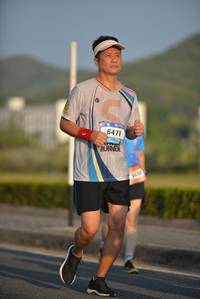 BIB: 6471
                            <button type="button" onclick="openModal(3270630)" class="btn btn-primary btn-sm float-right btn-popup" data-toggle="modal" data-target=".modal-high-quality">
                        <i class="fas fa-shopping-cart"></i> Add to Cart
                    </button>
                                            <button type="button" onclick="isThisMe(3270630, true)" class="btn btn-success btn-sm float-right btn-popup btn-isme hidden" data-toggle="tooltip" data-placement="bottom" title="นี่คือรูปของคุณใช่ไหม คลิกที่นี่เพื่อเอาเข้าอัลบั้ม">
                        <i class="fas fa-plus"></i> Add to album
                    </button>
                    <button type="button" onclick="isThisMe(3270630, false)" class="btn btn-warning btn-sm float-right btn-popup btn-isnotme hidden">
                        <i class="fas fa-ban"></i> Remove from album
                    </button>