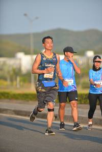 BIB: 215
                            <button type="button" onclick="openModal(3270370)" class="btn btn-primary btn-sm float-right btn-popup" data-toggle="modal" data-target=".modal-high-quality">
                        <i class="fas fa-shopping-cart"></i> Add to Cart
                    </button>
                                            <button type="button" onclick="isThisMe(3270370, true)" class="btn btn-success btn-sm float-right btn-popup btn-isme hidden" data-toggle="tooltip" data-placement="bottom" title="นี่คือรูปของคุณใช่ไหม คลิกที่นี่เพื่อเอาเข้าอัลบั้ม">
                        <i class="fas fa-plus"></i> Add to album
                    </button>
                    <button type="button" onclick="isThisMe(3270370, false)" class="btn btn-warning btn-sm float-right btn-popup btn-isnotme hidden">
                        <i class="fas fa-ban"></i> Remove from album
                    </button>