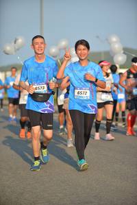 BIB: 6573, 6572
                            <button type="button" onclick="openModal(3270133)" class="btn btn-primary btn-sm float-right btn-popup" data-toggle="modal" data-target=".modal-high-quality">
                        <i class="fas fa-shopping-cart"></i> Add to Cart
                    </button>
                                            <button type="button" onclick="isThisMe(3270133, true)" class="btn btn-success btn-sm float-right btn-popup btn-isme hidden" data-toggle="tooltip" data-placement="bottom" title="นี่คือรูปของคุณใช่ไหม คลิกที่นี่เพื่อเอาเข้าอัลบั้ม">
                        <i class="fas fa-plus"></i> Add to album
                    </button>
                    <button type="button" onclick="isThisMe(3270133, false)" class="btn btn-warning btn-sm float-right btn-popup btn-isnotme hidden">
                        <i class="fas fa-ban"></i> Remove from album
                    </button>