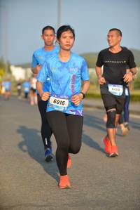 BIB: 134, 6016
                            <button type="button" onclick="openModal(3269969)" class="btn btn-primary btn-sm float-right btn-popup" data-toggle="modal" data-target=".modal-high-quality">
                        <i class="fas fa-shopping-cart"></i> Add to Cart
                    </button>
                                            <button type="button" onclick="isThisMe(3269969, true)" class="btn btn-success btn-sm float-right btn-popup btn-isme hidden" data-toggle="tooltip" data-placement="bottom" title="นี่คือรูปของคุณใช่ไหม คลิกที่นี่เพื่อเอาเข้าอัลบั้ม">
                        <i class="fas fa-plus"></i> Add to album
                    </button>
                    <button type="button" onclick="isThisMe(3269969, false)" class="btn btn-warning btn-sm float-right btn-popup btn-isnotme hidden">
                        <i class="fas fa-ban"></i> Remove from album
                    </button>