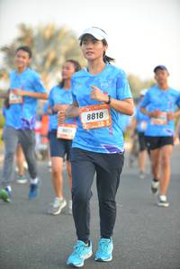 BIB: 8818
                            <button type="button" onclick="openModal(3291145)" class="btn btn-primary btn-sm float-right btn-popup" data-toggle="modal" data-target=".modal-high-quality">
                        <i class="fas fa-shopping-cart"></i> Add to Cart
                    </button>
                                            <button type="button" onclick="isThisMe(3291145, true)" class="btn btn-success btn-sm float-right btn-popup btn-isme hidden" data-toggle="tooltip" data-placement="bottom" title="นี่คือรูปของคุณใช่ไหม คลิกที่นี่เพื่อเอาเข้าอัลบั้ม">
                        <i class="fas fa-plus"></i> Add to album
                    </button>
                    <button type="button" onclick="isThisMe(3291145, false)" class="btn btn-warning btn-sm float-right btn-popup btn-isnotme hidden">
                        <i class="fas fa-ban"></i> Remove from album
                    </button>
