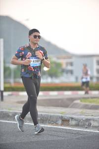 BIB: 6261
                            <button type="button" onclick="openModal(3298734)" class="btn btn-primary btn-sm float-right btn-popup" data-toggle="modal" data-target=".modal-high-quality">
                        <i class="fas fa-shopping-cart"></i> Add to Cart
                    </button>
                                            <button type="button" onclick="isThisMe(3298734, true)" class="btn btn-success btn-sm float-right btn-popup btn-isme hidden" data-toggle="tooltip" data-placement="bottom" title="นี่คือรูปของคุณใช่ไหม คลิกที่นี่เพื่อเอาเข้าอัลบั้ม">
                        <i class="fas fa-plus"></i> Add to album
                    </button>
                    <button type="button" onclick="isThisMe(3298734, false)" class="btn btn-warning btn-sm float-right btn-popup btn-isnotme hidden">
                        <i class="fas fa-ban"></i> Remove from album
                    </button>