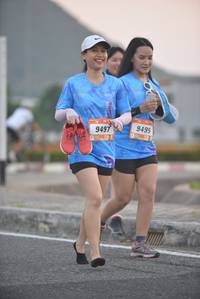 BIB: 9495, 949
                            <button type="button" onclick="openModal(3298721)" class="btn btn-primary btn-sm float-right btn-popup" data-toggle="modal" data-target=".modal-high-quality">
                        <i class="fas fa-shopping-cart"></i> Add to Cart
                    </button>
                                            <button type="button" onclick="isThisMe(3298721, true)" class="btn btn-success btn-sm float-right btn-popup btn-isme hidden" data-toggle="tooltip" data-placement="bottom" title="นี่คือรูปของคุณใช่ไหม คลิกที่นี่เพื่อเอาเข้าอัลบั้ม">
                        <i class="fas fa-plus"></i> Add to album
                    </button>
                    <button type="button" onclick="isThisMe(3298721, false)" class="btn btn-warning btn-sm float-right btn-popup btn-isnotme hidden">
                        <i class="fas fa-ban"></i> Remove from album
                    </button>