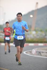 BIB: 6176
                            <button type="button" onclick="openModal(3299848)" class="btn btn-primary btn-sm float-right btn-popup" data-toggle="modal" data-target=".modal-high-quality">
                        <i class="fas fa-shopping-cart"></i> Add to Cart
                    </button>
                                            <button type="button" onclick="isThisMe(3299848, true)" class="btn btn-success btn-sm float-right btn-popup btn-isme hidden" data-toggle="tooltip" data-placement="bottom" title="นี่คือรูปของคุณใช่ไหม คลิกที่นี่เพื่อเอาเข้าอัลบั้ม">
                        <i class="fas fa-plus"></i> Add to album
                    </button>
                    <button type="button" onclick="isThisMe(3299848, false)" class="btn btn-warning btn-sm float-right btn-popup btn-isnotme hidden">
                        <i class="fas fa-ban"></i> Remove from album
                    </button>