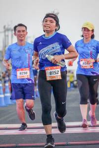 BIB: 8298, 8152
                            <button type="button" onclick="openModal(3508864)" class="btn btn-primary btn-sm float-right btn-popup" data-toggle="modal" data-target=".modal-high-quality">
                        <i class="fas fa-shopping-cart"></i> Add to Cart
                    </button>
                                            <button type="button" onclick="isThisMe(3508864, true)" class="btn btn-success btn-sm float-right btn-popup btn-isme hidden" data-toggle="tooltip" data-placement="bottom" title="นี่คือรูปของคุณใช่ไหม คลิกที่นี่เพื่อเอาเข้าอัลบั้ม">
                        <i class="fas fa-plus"></i> Add to album
                    </button>
                    <button type="button" onclick="isThisMe(3508864, false)" class="btn btn-warning btn-sm float-right btn-popup btn-isnotme hidden">
                        <i class="fas fa-ban"></i> Remove from album
                    </button>