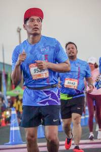 BIB: 9043
                            <button type="button" onclick="openModal(3509260)" class="btn btn-primary btn-sm float-right btn-popup" data-toggle="modal" data-target=".modal-high-quality">
                        <i class="fas fa-shopping-cart"></i> Add to Cart
                    </button>
                                            <button type="button" onclick="isThisMe(3509260, true)" class="btn btn-success btn-sm float-right btn-popup btn-isme hidden" data-toggle="tooltip" data-placement="bottom" title="นี่คือรูปของคุณใช่ไหม คลิกที่นี่เพื่อเอาเข้าอัลบั้ม">
                        <i class="fas fa-plus"></i> Add to album
                    </button>
                    <button type="button" onclick="isThisMe(3509260, false)" class="btn btn-warning btn-sm float-right btn-popup btn-isnotme hidden">
                        <i class="fas fa-ban"></i> Remove from album
                    </button>