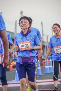 BIB: 9902
                            <button type="button" onclick="openModal(3509198)" class="btn btn-primary btn-sm float-right btn-popup" data-toggle="modal" data-target=".modal-high-quality">
                        <i class="fas fa-shopping-cart"></i> Add to Cart
                    </button>
                                            <button type="button" onclick="isThisMe(3509198, true)" class="btn btn-success btn-sm float-right btn-popup btn-isme hidden" data-toggle="tooltip" data-placement="bottom" title="นี่คือรูปของคุณใช่ไหม คลิกที่นี่เพื่อเอาเข้าอัลบั้ม">
                        <i class="fas fa-plus"></i> Add to album
                    </button>
                    <button type="button" onclick="isThisMe(3509198, false)" class="btn btn-warning btn-sm float-right btn-popup btn-isnotme hidden">
                        <i class="fas fa-ban"></i> Remove from album
                    </button>