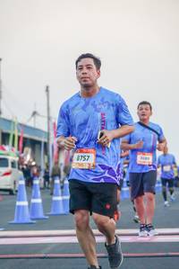 BIB: 8757, 9043
                            <button type="button" onclick="openModal(3508553)" class="btn btn-primary btn-sm float-right btn-popup" data-toggle="modal" data-target=".modal-high-quality">
                        <i class="fas fa-shopping-cart"></i> Add to Cart
                    </button>
                                            <button type="button" onclick="isThisMe(3508553, true)" class="btn btn-success btn-sm float-right btn-popup btn-isme hidden" data-toggle="tooltip" data-placement="bottom" title="นี่คือรูปของคุณใช่ไหม คลิกที่นี่เพื่อเอาเข้าอัลบั้ม">
                        <i class="fas fa-plus"></i> Add to album
                    </button>
                    <button type="button" onclick="isThisMe(3508553, false)" class="btn btn-warning btn-sm float-right btn-popup btn-isnotme hidden">
                        <i class="fas fa-ban"></i> Remove from album
                    </button>
