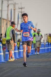 BIB: 8898
                            <button type="button" onclick="openModal(3507690)" class="btn btn-primary btn-sm float-right btn-popup" data-toggle="modal" data-target=".modal-high-quality">
                        <i class="fas fa-shopping-cart"></i> Add to Cart
                    </button>
                                            <button type="button" onclick="isThisMe(3507690, true)" class="btn btn-success btn-sm float-right btn-popup btn-isme hidden" data-toggle="tooltip" data-placement="bottom" title="นี่คือรูปของคุณใช่ไหม คลิกที่นี่เพื่อเอาเข้าอัลบั้ม">
                        <i class="fas fa-plus"></i> Add to album
                    </button>
                    <button type="button" onclick="isThisMe(3507690, false)" class="btn btn-warning btn-sm float-right btn-popup btn-isnotme hidden">
                        <i class="fas fa-ban"></i> Remove from album
                    </button>