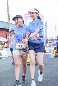 BIB: 8894
                            <button type="button" onclick="openModal(3509069)" class="btn btn-primary btn-sm float-right btn-popup" data-toggle="modal" data-target=".modal-high-quality">
                        <i class="fas fa-shopping-cart"></i> Add to Cart
                    </button>
                                            <button type="button" onclick="isThisMe(3509069, true)" class="btn btn-success btn-sm float-right btn-popup btn-isme hidden" data-toggle="tooltip" data-placement="bottom" title="นี่คือรูปของคุณใช่ไหม คลิกที่นี่เพื่อเอาเข้าอัลบั้ม">
                        <i class="fas fa-plus"></i> Add to album
                    </button>
                    <button type="button" onclick="isThisMe(3509069, false)" class="btn btn-warning btn-sm float-right btn-popup btn-isnotme hidden">
                        <i class="fas fa-ban"></i> Remove from album
                    </button>