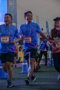 BIB: 8428, 8431
                            <button type="button" onclick="openModal(3506078)" class="btn btn-primary btn-sm float-right btn-popup" data-toggle="modal" data-target=".modal-high-quality">
                        <i class="fas fa-shopping-cart"></i> Add to Cart
                    </button>
                                            <button type="button" onclick="isThisMe(3506078, true)" class="btn btn-success btn-sm float-right btn-popup btn-isme hidden" data-toggle="tooltip" data-placement="bottom" title="นี่คือรูปของคุณใช่ไหม คลิกที่นี่เพื่อเอาเข้าอัลบั้ม">
                        <i class="fas fa-plus"></i> Add to album
                    </button>
                    <button type="button" onclick="isThisMe(3506078, false)" class="btn btn-warning btn-sm float-right btn-popup btn-isnotme hidden">
                        <i class="fas fa-ban"></i> Remove from album
                    </button>