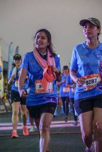 BIB: 9287
                            <button type="button" onclick="openModal(3505960)" class="btn btn-primary btn-sm float-right btn-popup" data-toggle="modal" data-target=".modal-high-quality">
                        <i class="fas fa-shopping-cart"></i> Add to Cart
                    </button>
                                            <button type="button" onclick="isThisMe(3505960, true)" class="btn btn-success btn-sm float-right btn-popup btn-isme hidden" data-toggle="tooltip" data-placement="bottom" title="นี่คือรูปของคุณใช่ไหม คลิกที่นี่เพื่อเอาเข้าอัลบั้ม">
                        <i class="fas fa-plus"></i> Add to album
                    </button>
                    <button type="button" onclick="isThisMe(3505960, false)" class="btn btn-warning btn-sm float-right btn-popup btn-isnotme hidden">
                        <i class="fas fa-ban"></i> Remove from album
                    </button>