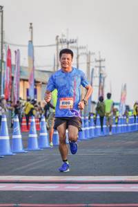 BIB: 8186
                            <button type="button" onclick="openModal(3507768)" class="btn btn-primary btn-sm float-right btn-popup" data-toggle="modal" data-target=".modal-high-quality">
                        <i class="fas fa-shopping-cart"></i> Add to Cart
                    </button>
                                            <button type="button" onclick="isThisMe(3507768, true)" class="btn btn-success btn-sm float-right btn-popup btn-isme hidden" data-toggle="tooltip" data-placement="bottom" title="นี่คือรูปของคุณใช่ไหม คลิกที่นี่เพื่อเอาเข้าอัลบั้ม">
                        <i class="fas fa-plus"></i> Add to album
                    </button>
                    <button type="button" onclick="isThisMe(3507768, false)" class="btn btn-warning btn-sm float-right btn-popup btn-isnotme hidden">
                        <i class="fas fa-ban"></i> Remove from album
                    </button>