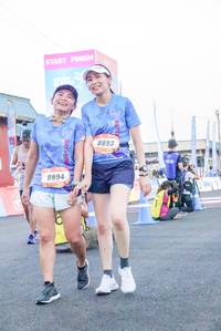 BIB: 8893, 8894
                            <button type="button" onclick="openModal(3509065)" class="btn btn-primary btn-sm float-right btn-popup" data-toggle="modal" data-target=".modal-high-quality">
                        <i class="fas fa-shopping-cart"></i> Add to Cart
                    </button>
                                            <button type="button" onclick="isThisMe(3509065, true)" class="btn btn-success btn-sm float-right btn-popup btn-isme hidden" data-toggle="tooltip" data-placement="bottom" title="นี่คือรูปของคุณใช่ไหม คลิกที่นี่เพื่อเอาเข้าอัลบั้ม">
                        <i class="fas fa-plus"></i> Add to album
                    </button>
                    <button type="button" onclick="isThisMe(3509065, false)" class="btn btn-warning btn-sm float-right btn-popup btn-isnotme hidden">
                        <i class="fas fa-ban"></i> Remove from album
                    </button>