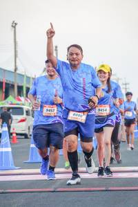 BIB: 9454, 94538006
                            <button type="button" onclick="openModal(3508657)" class="btn btn-primary btn-sm float-right btn-popup" data-toggle="modal" data-target=".modal-high-quality">
                        <i class="fas fa-shopping-cart"></i> Add to Cart
                    </button>
                                            <button type="button" onclick="isThisMe(3508657, true)" class="btn btn-success btn-sm float-right btn-popup btn-isme hidden" data-toggle="tooltip" data-placement="bottom" title="นี่คือรูปของคุณใช่ไหม คลิกที่นี่เพื่อเอาเข้าอัลบั้ม">
                        <i class="fas fa-plus"></i> Add to album
                    </button>
                    <button type="button" onclick="isThisMe(3508657, false)" class="btn btn-warning btn-sm float-right btn-popup btn-isnotme hidden">
                        <i class="fas fa-ban"></i> Remove from album
                    </button>