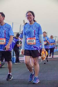 BIB: 354, 8353
                            <button type="button" onclick="openModal(3505700)" class="btn btn-primary btn-sm float-right btn-popup" data-toggle="modal" data-target=".modal-high-quality">
                        <i class="fas fa-shopping-cart"></i> Add to Cart
                    </button>
                                            <button type="button" onclick="isThisMe(3505700, true)" class="btn btn-success btn-sm float-right btn-popup btn-isme hidden" data-toggle="tooltip" data-placement="bottom" title="นี่คือรูปของคุณใช่ไหม คลิกที่นี่เพื่อเอาเข้าอัลบั้ม">
                        <i class="fas fa-plus"></i> Add to album
                    </button>
                    <button type="button" onclick="isThisMe(3505700, false)" class="btn btn-warning btn-sm float-right btn-popup btn-isnotme hidden">
                        <i class="fas fa-ban"></i> Remove from album
                    </button>