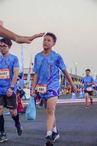 BIB: 9283, 9364
                            <button type="button" onclick="openModal(3505822)" class="btn btn-primary btn-sm float-right btn-popup" data-toggle="modal" data-target=".modal-high-quality">
                        <i class="fas fa-shopping-cart"></i> Add to Cart
                    </button>
                                            <button type="button" onclick="isThisMe(3505822, true)" class="btn btn-success btn-sm float-right btn-popup btn-isme hidden" data-toggle="tooltip" data-placement="bottom" title="นี่คือรูปของคุณใช่ไหม คลิกที่นี่เพื่อเอาเข้าอัลบั้ม">
                        <i class="fas fa-plus"></i> Add to album
                    </button>
                    <button type="button" onclick="isThisMe(3505822, false)" class="btn btn-warning btn-sm float-right btn-popup btn-isnotme hidden">
                        <i class="fas fa-ban"></i> Remove from album
                    </button>