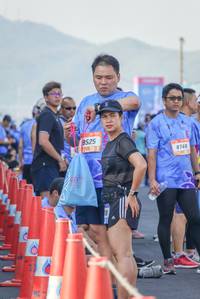 BIB: 525, 8748
                            <button type="button" onclick="openModal(3507220)" class="btn btn-primary btn-sm float-right btn-popup" data-toggle="modal" data-target=".modal-high-quality">
                        <i class="fas fa-shopping-cart"></i> Add to Cart
                    </button>
                                            <button type="button" onclick="isThisMe(3507220, true)" class="btn btn-success btn-sm float-right btn-popup btn-isme hidden" data-toggle="tooltip" data-placement="bottom" title="นี่คือรูปของคุณใช่ไหม คลิกที่นี่เพื่อเอาเข้าอัลบั้ม">
                        <i class="fas fa-plus"></i> Add to album
                    </button>
                    <button type="button" onclick="isThisMe(3507220, false)" class="btn btn-warning btn-sm float-right btn-popup btn-isnotme hidden">
                        <i class="fas fa-ban"></i> Remove from album
                    </button>