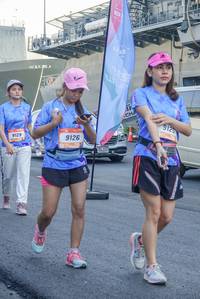 BIB: 9129, 9126
                            <button type="button" onclick="openModal(3507581)" class="btn btn-primary btn-sm float-right btn-popup" data-toggle="modal" data-target=".modal-high-quality">
                        <i class="fas fa-shopping-cart"></i> Add to Cart
                    </button>
                                            <button type="button" onclick="isThisMe(3507581, true)" class="btn btn-success btn-sm float-right btn-popup btn-isme hidden" data-toggle="tooltip" data-placement="bottom" title="นี่คือรูปของคุณใช่ไหม คลิกที่นี่เพื่อเอาเข้าอัลบั้ม">
                        <i class="fas fa-plus"></i> Add to album
                    </button>
                    <button type="button" onclick="isThisMe(3507581, false)" class="btn btn-warning btn-sm float-right btn-popup btn-isnotme hidden">
                        <i class="fas fa-ban"></i> Remove from album
                    </button>