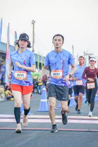 BIB: 8232, 823
                            <button type="button" onclick="openModal(3508205)" class="btn btn-primary btn-sm float-right btn-popup" data-toggle="modal" data-target=".modal-high-quality">
                        <i class="fas fa-shopping-cart"></i> Add to Cart
                    </button>
                                            <button type="button" onclick="isThisMe(3508205, true)" class="btn btn-success btn-sm float-right btn-popup btn-isme hidden" data-toggle="tooltip" data-placement="bottom" title="นี่คือรูปของคุณใช่ไหม คลิกที่นี่เพื่อเอาเข้าอัลบั้ม">
                        <i class="fas fa-plus"></i> Add to album
                    </button>
                    <button type="button" onclick="isThisMe(3508205, false)" class="btn btn-warning btn-sm float-right btn-popup btn-isnotme hidden">
                        <i class="fas fa-ban"></i> Remove from album
                    </button>