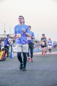 BIB: 018, 9399
                            <button type="button" onclick="openModal(3509097)" class="btn btn-primary btn-sm float-right btn-popup" data-toggle="modal" data-target=".modal-high-quality">
                        <i class="fas fa-shopping-cart"></i> Add to Cart
                    </button>
                                            <button type="button" onclick="isThisMe(3509097, true)" class="btn btn-success btn-sm float-right btn-popup btn-isme hidden" data-toggle="tooltip" data-placement="bottom" title="นี่คือรูปของคุณใช่ไหม คลิกที่นี่เพื่อเอาเข้าอัลบั้ม">
                        <i class="fas fa-plus"></i> Add to album
                    </button>
                    <button type="button" onclick="isThisMe(3509097, false)" class="btn btn-warning btn-sm float-right btn-popup btn-isnotme hidden">
                        <i class="fas fa-ban"></i> Remove from album
                    </button>