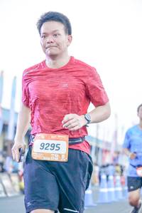 BIB: 9295
                            <button type="button" onclick="openModal(3508348)" class="btn btn-primary btn-sm float-right btn-popup" data-toggle="modal" data-target=".modal-high-quality">
                        <i class="fas fa-shopping-cart"></i> Add to Cart
                    </button>
                                            <button type="button" onclick="isThisMe(3508348, true)" class="btn btn-success btn-sm float-right btn-popup btn-isme hidden" data-toggle="tooltip" data-placement="bottom" title="นี่คือรูปของคุณใช่ไหม คลิกที่นี่เพื่อเอาเข้าอัลบั้ม">
                        <i class="fas fa-plus"></i> Add to album
                    </button>
                    <button type="button" onclick="isThisMe(3508348, false)" class="btn btn-warning btn-sm float-right btn-popup btn-isnotme hidden">
                        <i class="fas fa-ban"></i> Remove from album
                    </button>