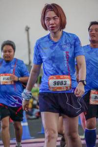 BIB: 856, 9883
                            <button type="button" onclick="openModal(3505684)" class="btn btn-primary btn-sm float-right btn-popup" data-toggle="modal" data-target=".modal-high-quality">
                        <i class="fas fa-shopping-cart"></i> Add to Cart
                    </button>
                                            <button type="button" onclick="isThisMe(3505684, true)" class="btn btn-success btn-sm float-right btn-popup btn-isme hidden" data-toggle="tooltip" data-placement="bottom" title="นี่คือรูปของคุณใช่ไหม คลิกที่นี่เพื่อเอาเข้าอัลบั้ม">
                        <i class="fas fa-plus"></i> Add to album
                    </button>
                    <button type="button" onclick="isThisMe(3505684, false)" class="btn btn-warning btn-sm float-right btn-popup btn-isnotme hidden">
                        <i class="fas fa-ban"></i> Remove from album
                    </button>